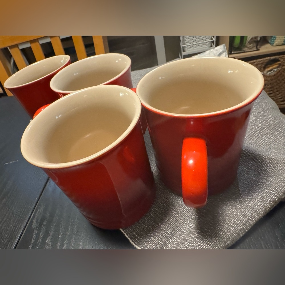 Le Creuset Red Stoneware Coffee Mug Ombre Gradient set of 4 tea Cup 14 oz NWOB